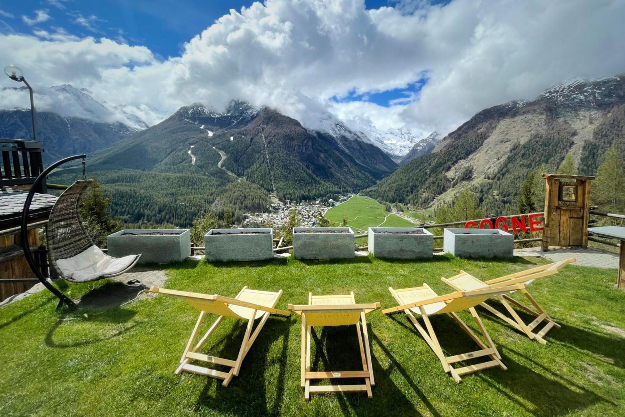 Hotel Belvedere Когне Екстериор снимка