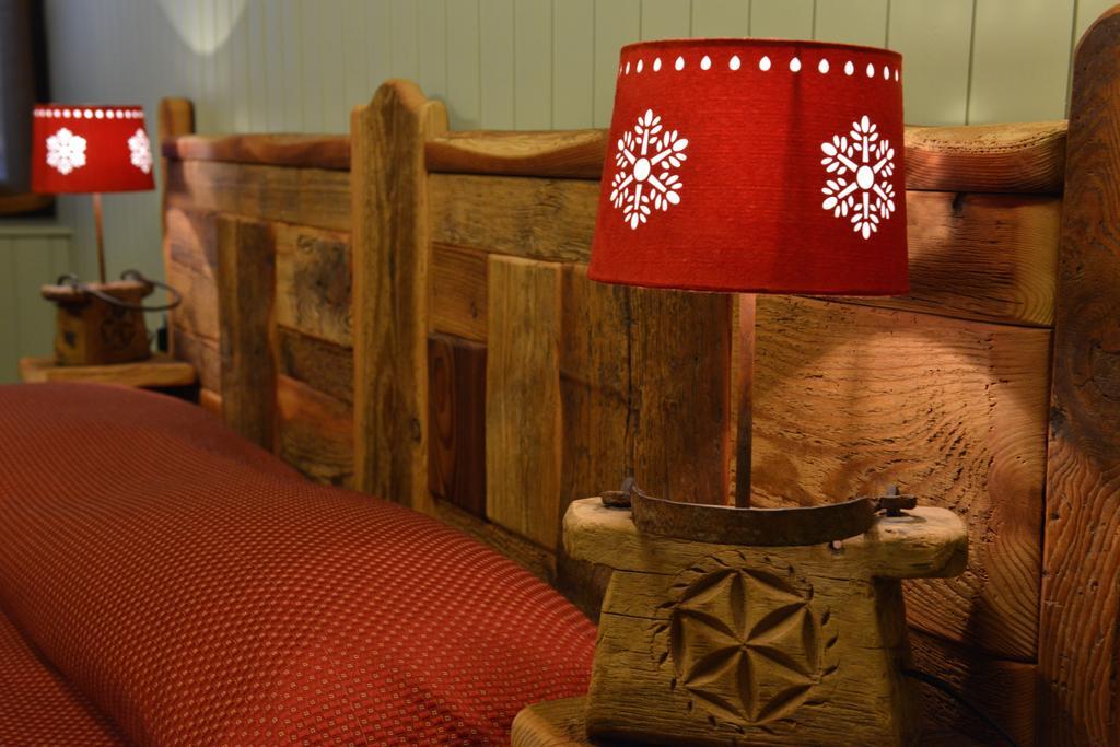 Hotel Belvedere Когне Екстериор снимка