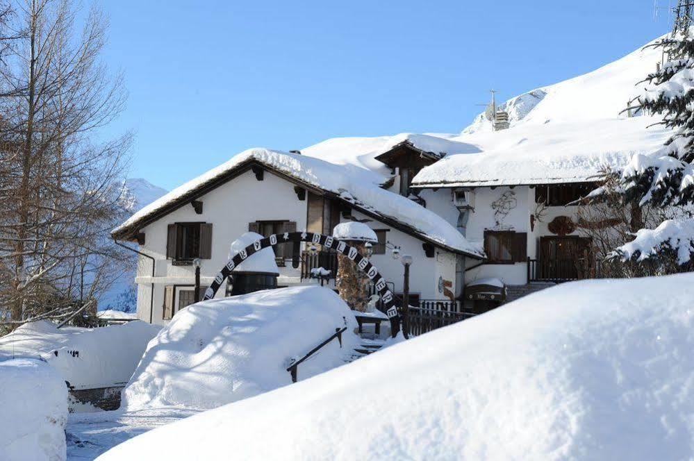 Hotel Belvedere Когне Екстериор снимка